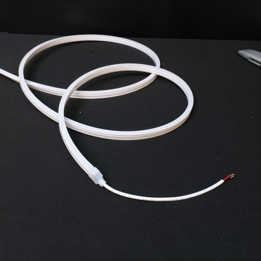 Cool White Neon Flex 24V 8x16mm 120LEDs/m IP65 Waterproof 5cm Cut - House of LEDS