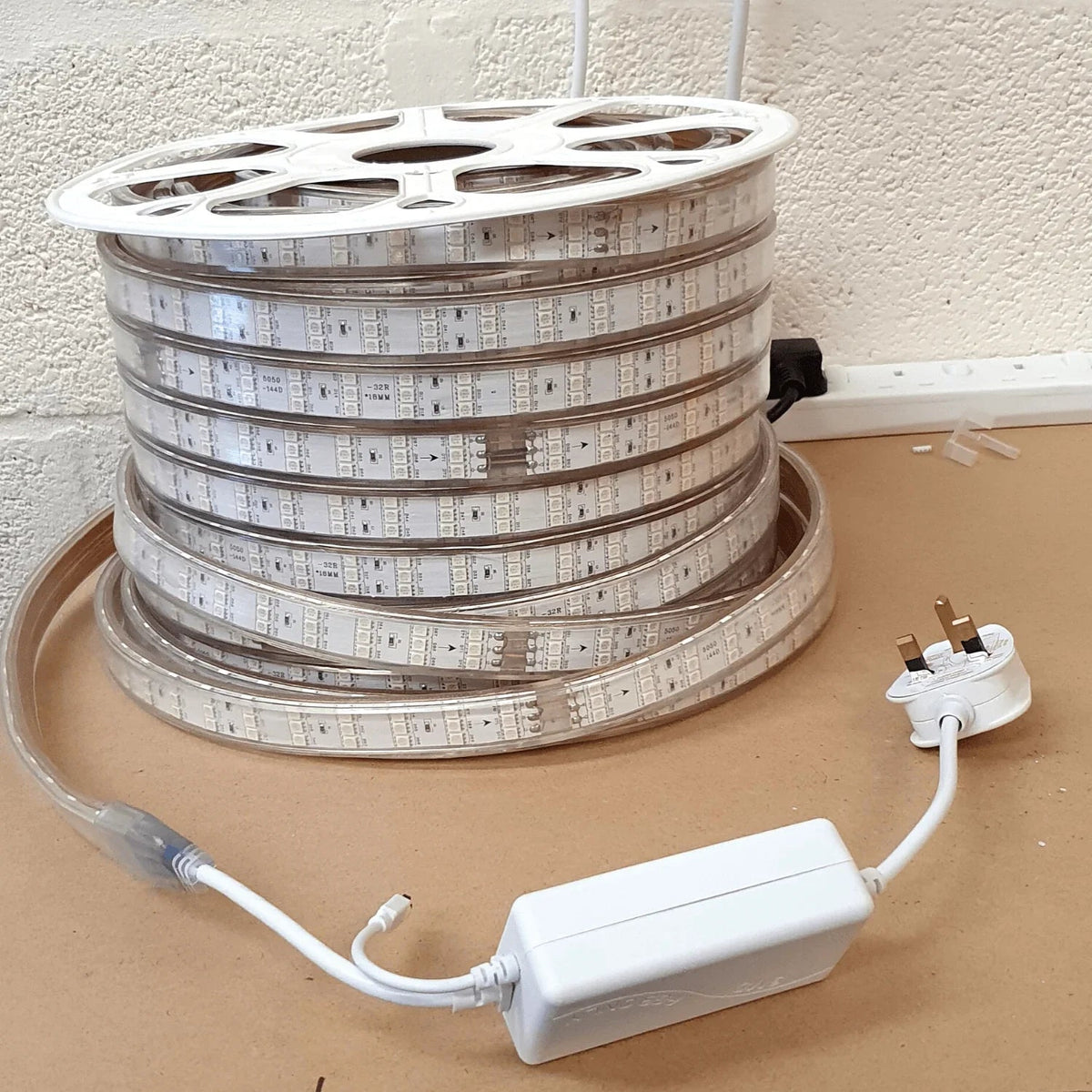 RGB LED Strip 5050 220V 240V 144LEDs/m IP67 Waterproof Full Kit - ATOM LED