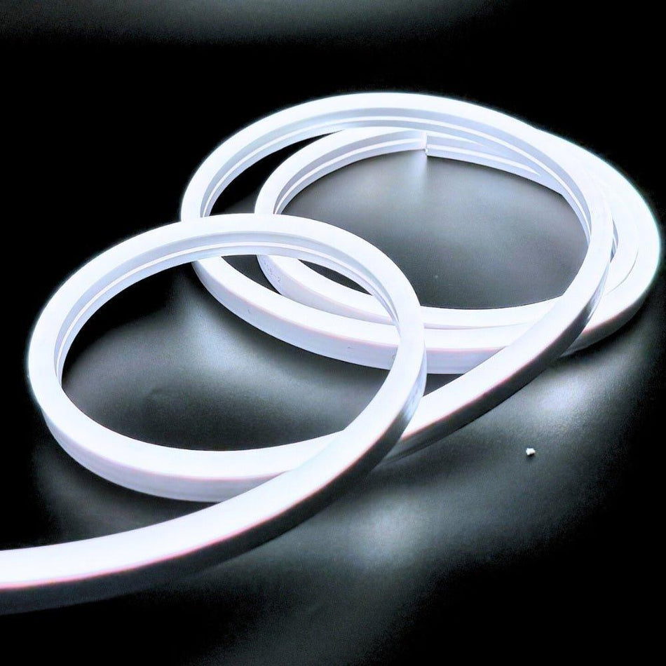 Cool White Neon Flex 14x25mm 220V 240V 120LEDs/m IP65 Waterproof with UK Plug — House of LEDs UK