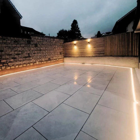 Extra Long Warm White Neon Flex 48V 10x20mm IP68 Waterproof 50m - House of LEDS
