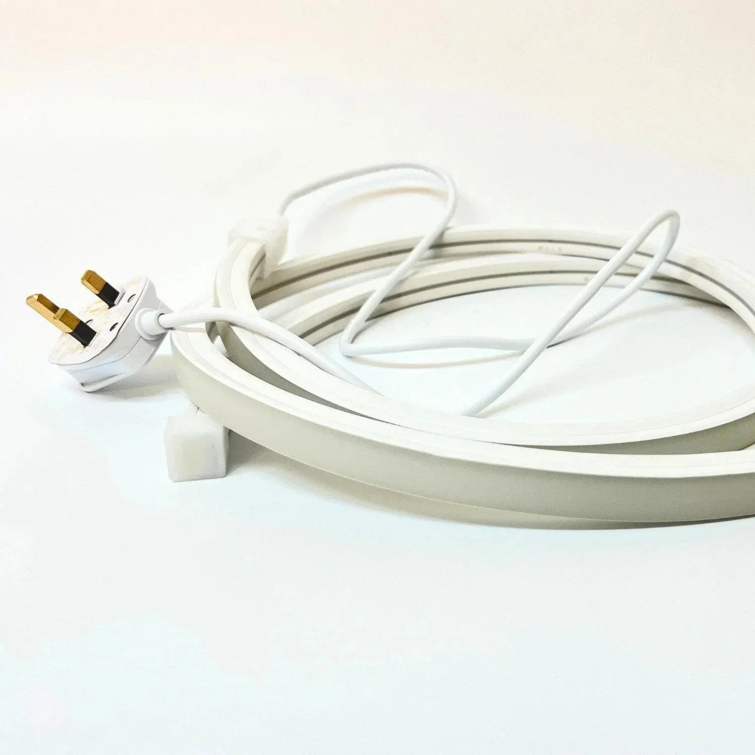 Cool White Neon Flex 6000K 16x16mm 220V 240V Top Bend IP65 10cm Cut with UK Plug — view 8 — House of LEDs UK