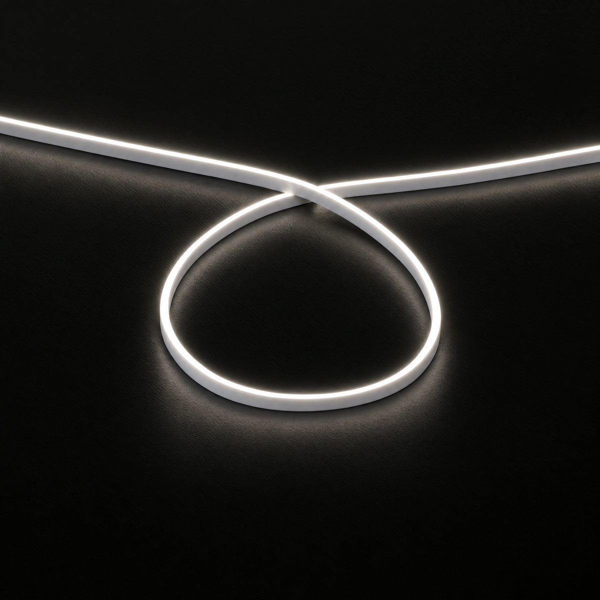 3x6mm mini LED neon flex in 4000K, loop view — illustration